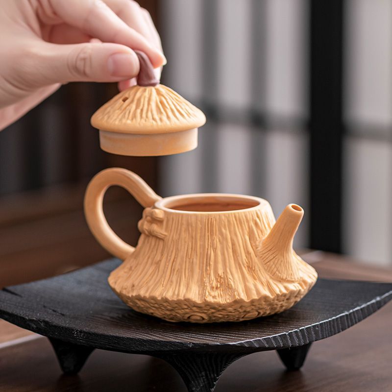 原礦陳腐老料｜紫砂黃金段泥蓮蓬壺 • 珍貴窖藏本山綠，大師全手工匠心而製▸禪意復古，泡茶更香醇