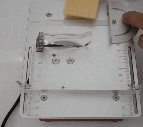 1761983971747649.gif